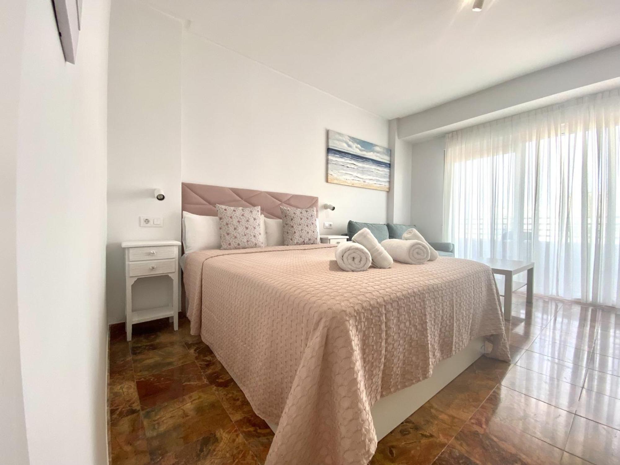 Duque 80 By United Renters Alicante Exterior foto